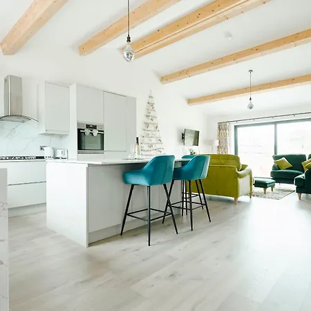 Дом отдыха Whernside Сеттл